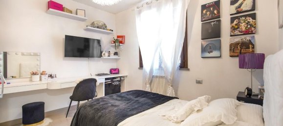 6 bedrooms House in Calcinaia, Italy No. 364490 14