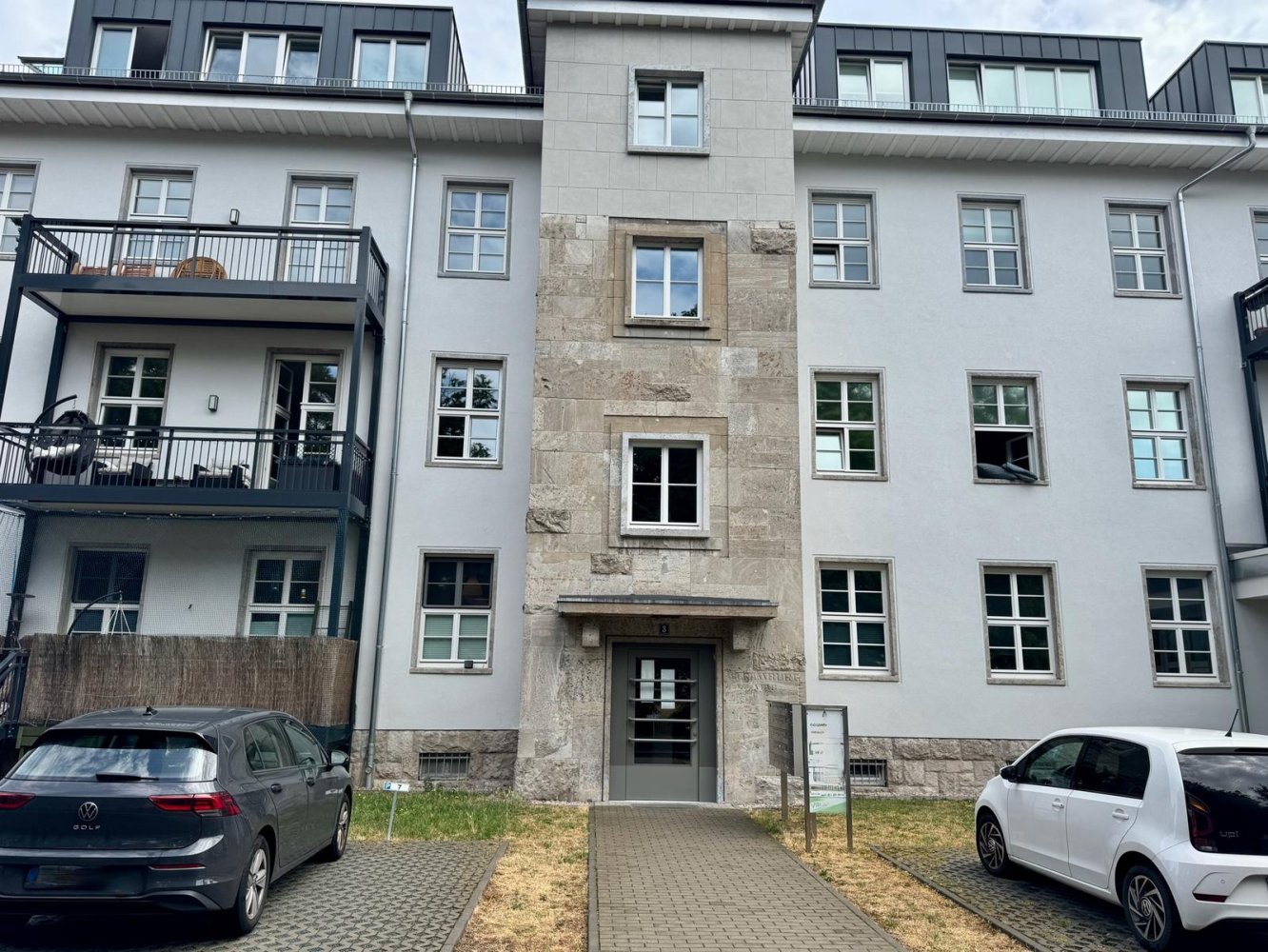 Коммерческая недвижимость 89м² в Майн-Кинциг, Германия № 263823