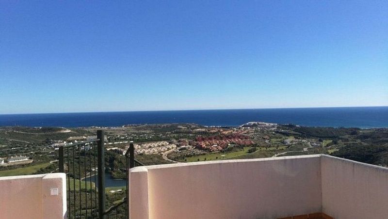 2 bedrooms Penthouse in Casares, Spain No. 219466