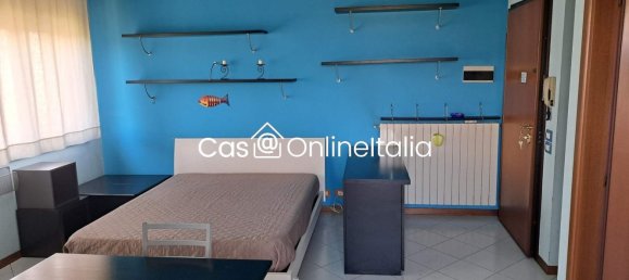 2 bedrooms Apartment in Prato, Italy No. 324949 3