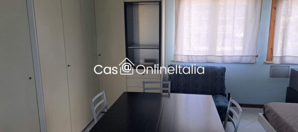 2 bedrooms Apartment in Prato, Italy No. 324949 8