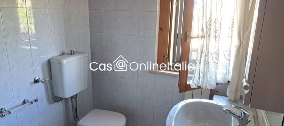 2 bedrooms Apartment in Prato, Italy No. 324949 9