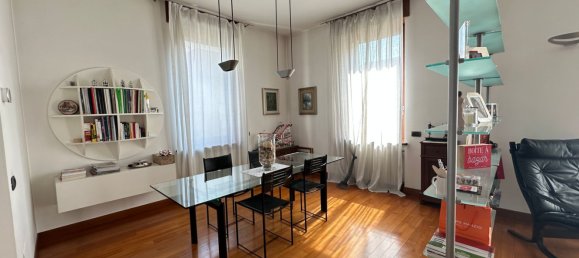 Пентхаус с 5 комнатами в Бергамо, Италия № 207622 14