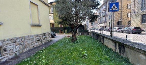 Пентхаус с 5 комнатами в Бергамо, Италия № 207622 6