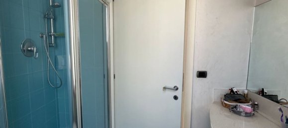 Пентхаус с 5 комнатами в Бергамо, Италия № 207622 20