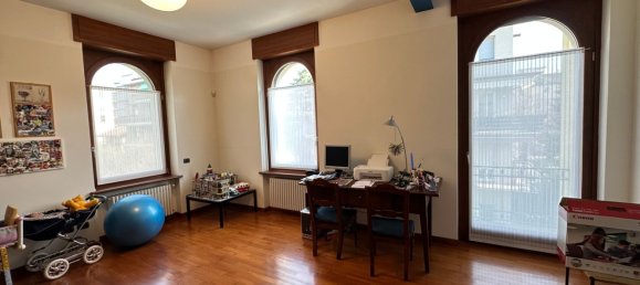 Пентхаус с 5 комнатами в Бергамо, Италия № 207622 26