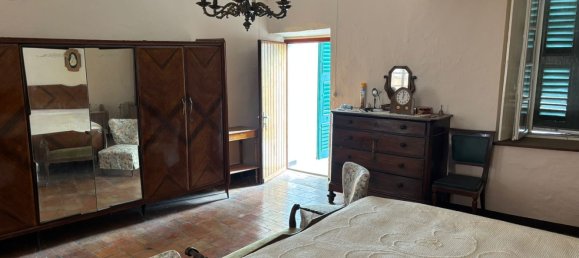 5 Schlafzimmer Haus in Volpedo, Italy, Nr. 325312 18