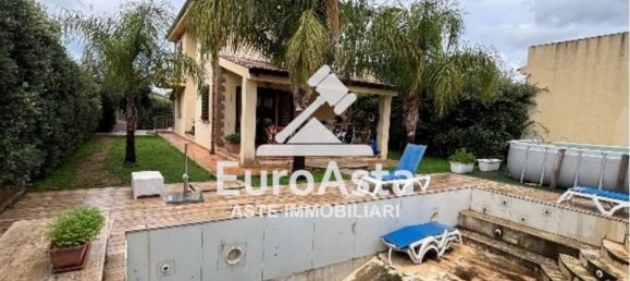 7 rooms Villa in Carini, Italy No. 258780 11