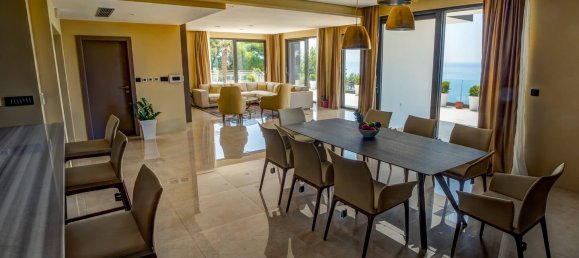 14 bedrooms Villa in Budva, Montenegro No. 220 15