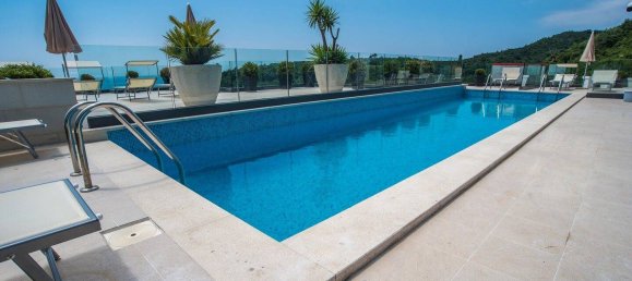 14 bedrooms Villa in Budva, Montenegro No. 220 4
