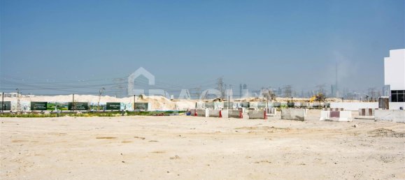 1 room Land in Dubai Hills Estate, UAE No. 2512 5