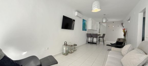 3 bedrooms Villa in La Zenia, Spain No. 217857 7