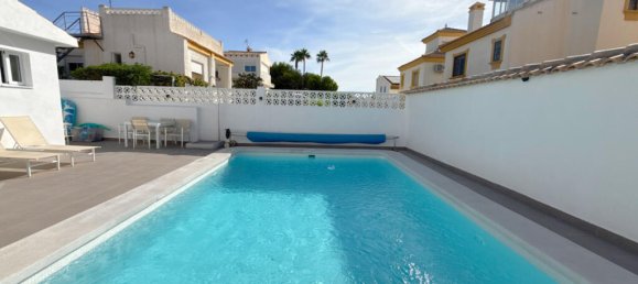 3 bedrooms Villa in La Zenia, Spain No. 217857 18