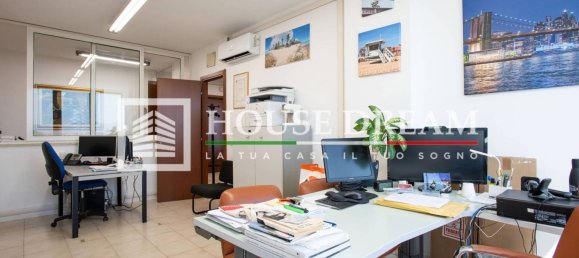 2 Schlafzimmer Wohnung in Rome, Italy, Nr. 323644 13