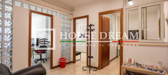 2 Schlafzimmer Wohnung in Rome, Italy, Nr. 323644 5