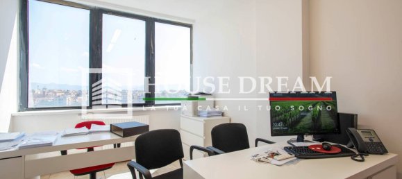 2 Schlafzimmer Wohnung in Rome, Italy, Nr. 323644 18