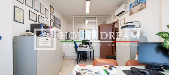 2 Schlafzimmer Wohnung in Rome, Italy, Nr. 323644 14