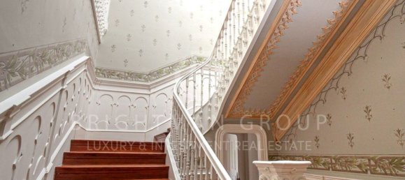 6 bedrooms Castles in Porto, Portugal No. 49010 16