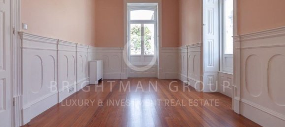 6 bedrooms Castles in Porto, Portugal No. 49010 7