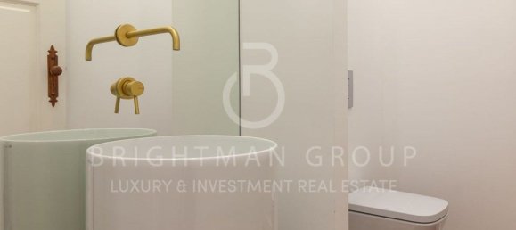 6 bedrooms Castles in Porto, Portugal No. 49010 13