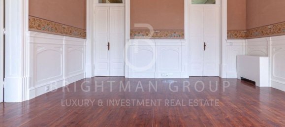 6 bedrooms Castles in Porto, Portugal No. 49010 10