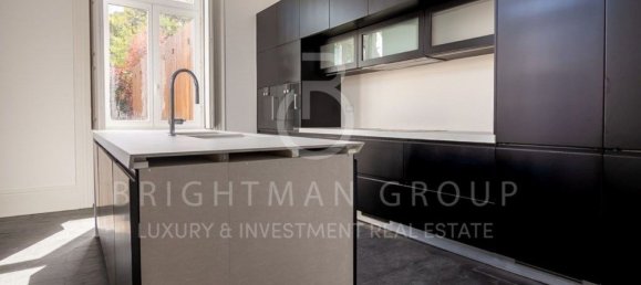 6 bedrooms Castles in Porto, Portugal No. 49010 11