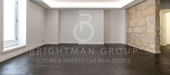 6 bedrooms Castles in Porto, Portugal No. 49010 49