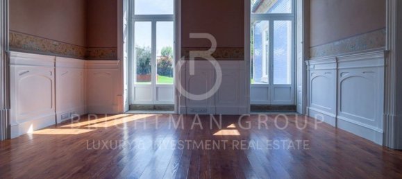 6 bedrooms Castles in Porto, Portugal No. 49010 9