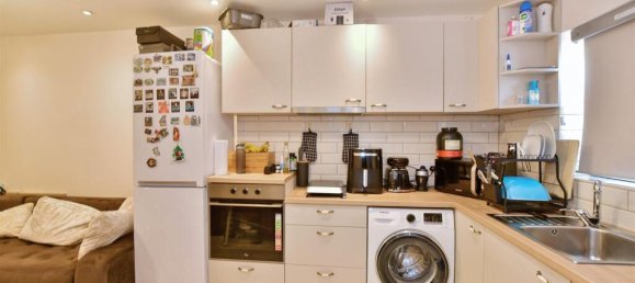 3 Schlafzimmer Gewerbliche Immobilie in Walthamstow, United Kingdom, Nr. 4022 9