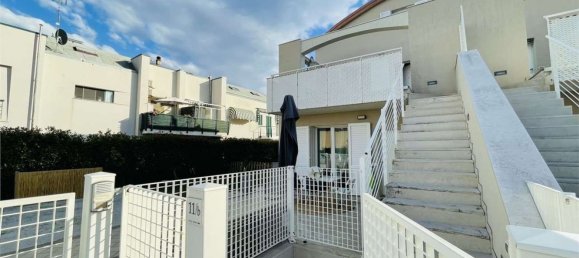 3 Schlafzimmer Wohnung in Senigallia, Italy, Nr. 350742 6