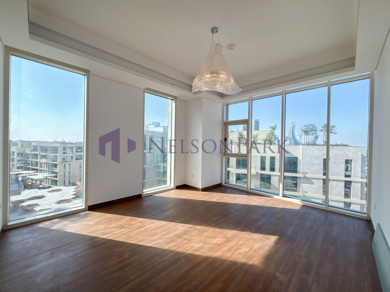 Квартира с 4 спальнями в Доха, Катар № 945