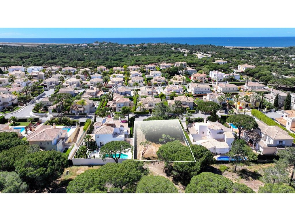 Grundstück in Almancil, Portugal 805m², Nr. 109152