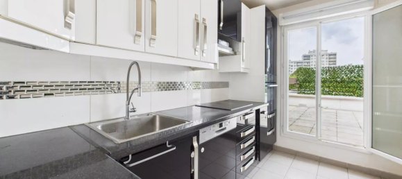 3 Schlafzimmer Wohnung in Villeneuve-la-Garenne, France, Nr. 286341 7