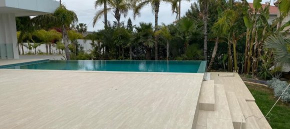 5 bedrooms Villa in Limassol, Cyprus No. 12942 10