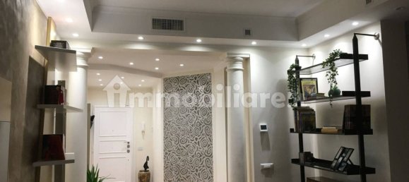 2 bedrooms Apartment in Rome, Italy No. 350186 6