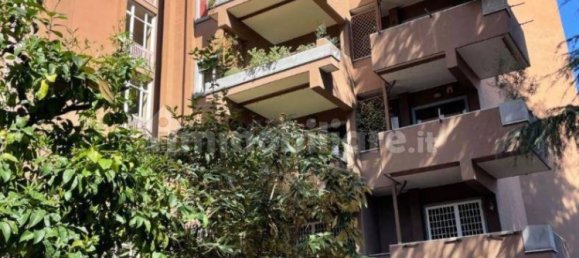 2 bedrooms Apartment in Rome, Italy No. 350186 5