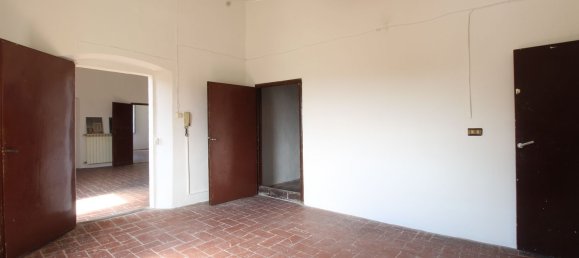 5 rooms Apartment in Cerreto Guidi, Italy No. 268934 12