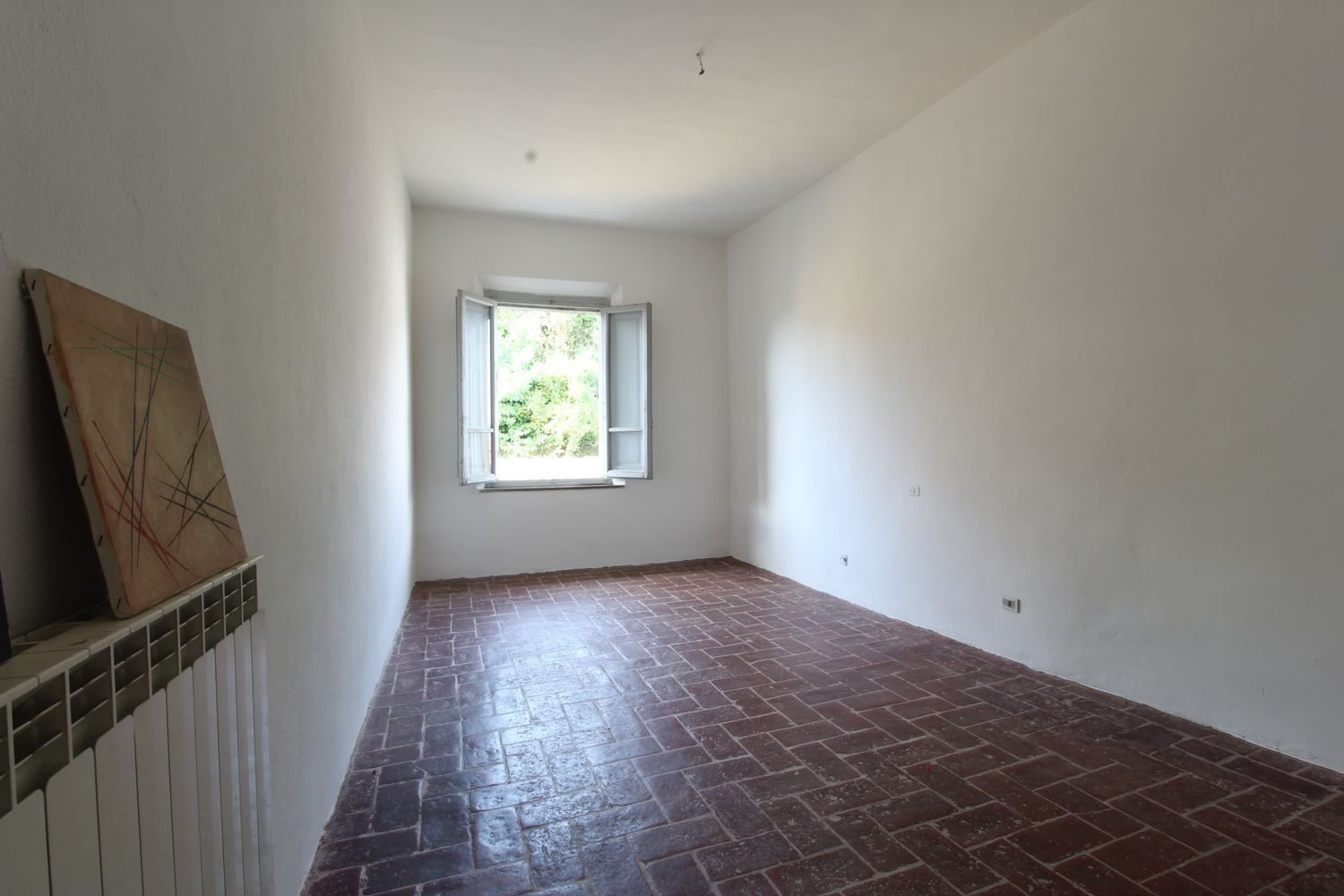 5 rooms Apartment in Cerreto Guidi, Italy No. 268934