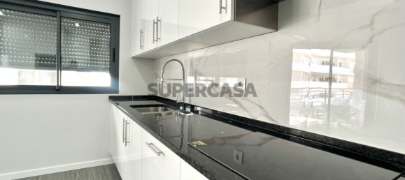 4 chambres Appartement à Quelfes, Portugal No. 159737 3