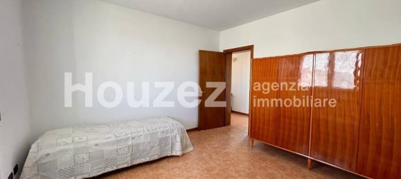 8 rooms Villa in Annone Veneto, Italy No. 42841 9