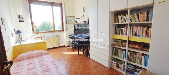 6 rooms Apartment in Lucca, Italy No. 210061 20