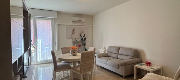 4 bedrooms Apartment in Conegliano, Italy No. 316321 8