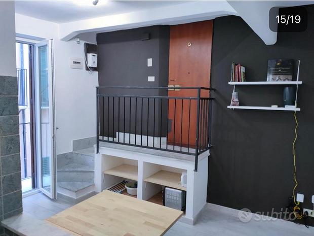 2-salle Appartement à Palermo, Italy No. 260375