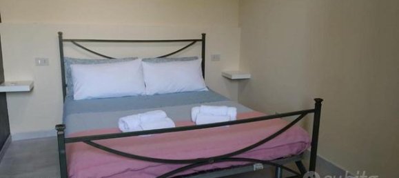 2-salle Appartement à Palermo, Italy No. 260375 3