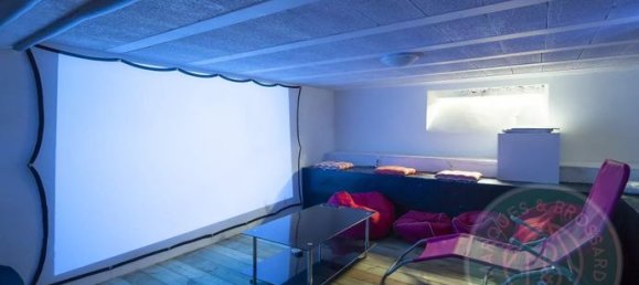 Квартира с 13 комнатами в По, Франция № 278981 9