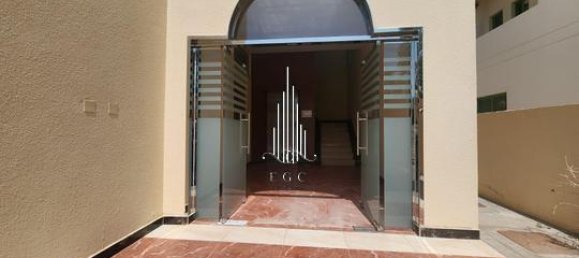 6 bedrooms Villa in Al Bateen, UAE No. 45301 8