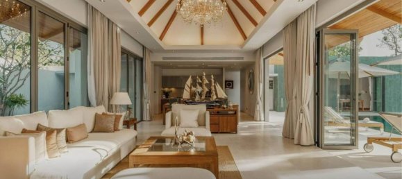 Вилла с 5 спальнями в Пхукет, Таиланд № 61704 3