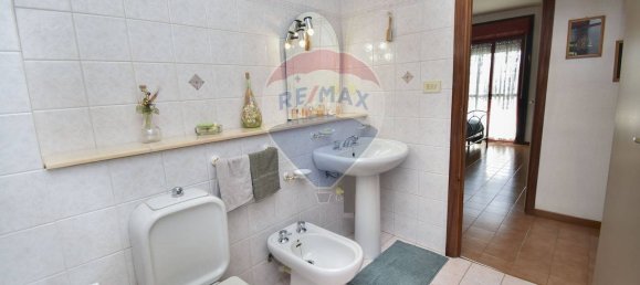 7 rooms Apartment in Catania, Italy No. 121393 17