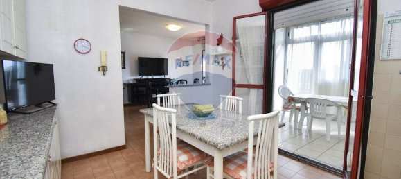 7 rooms Apartment in Catania, Italy No. 121393 13