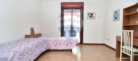 7 rooms Apartment in Catania, Italy No. 121393 16